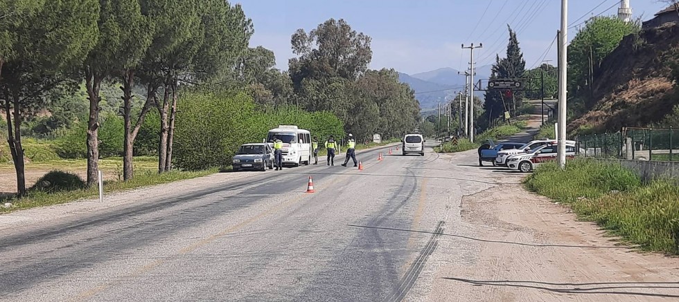 AYDIN İL JANDARMA KOMUTANLIĞI BASIN AÇIKLAMASI YAPTI