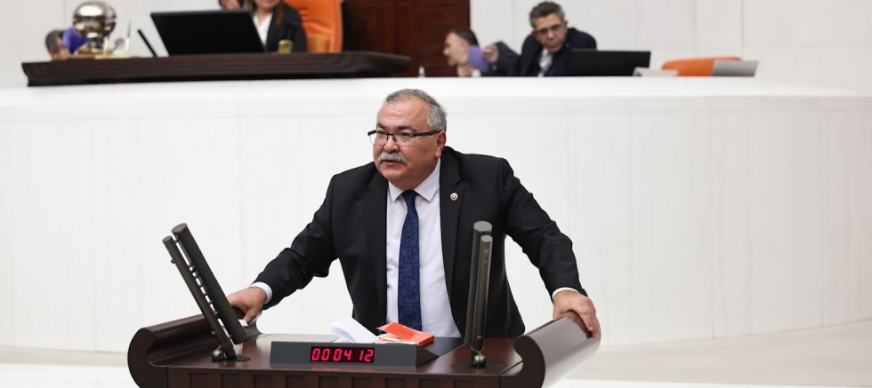 CHP’li Bülbül’den 1 Mayıs mesajı:“Emekçinin, alın terinin, dayanışmanın bayramı kutlu olsun”