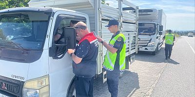 AYDIN İL JANDARMA KOMUTANLIĞI BASIN AÇIKLAMASI YAPTI