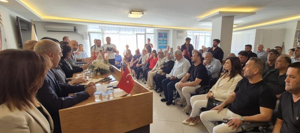 AK PARTİ SÖKE’DE DANIŞMA TOPLANTISI: ÇERÇİOĞLU’NDAN İLK ZİYARET