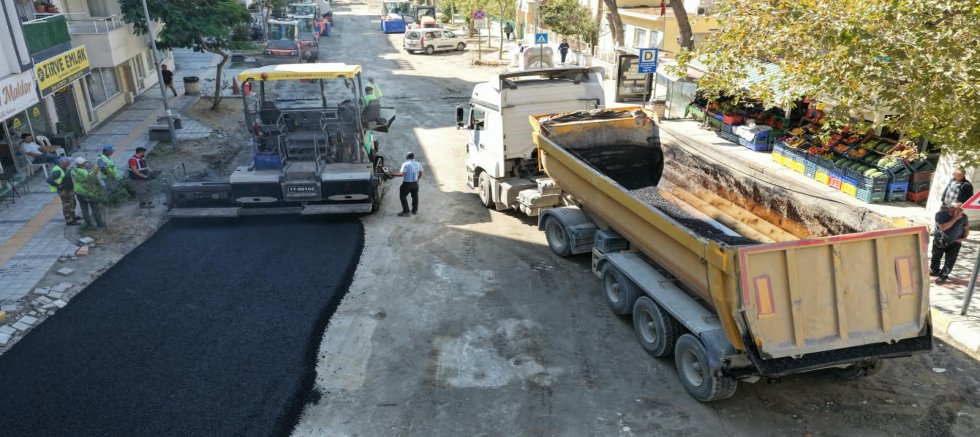 SÖKE’DE AYDIN CADDESİ YENİLENİYOR