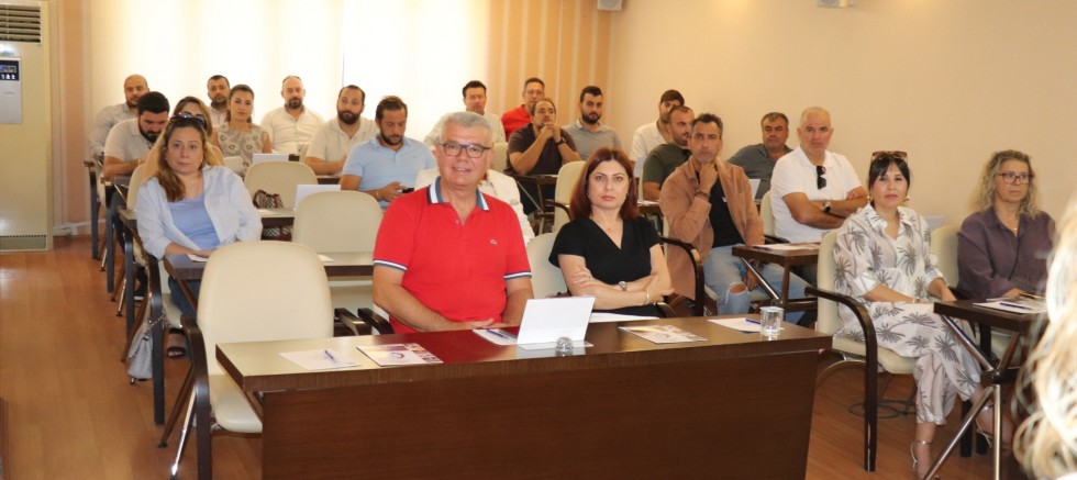 SÖKE’DE İHRACATÇILARA TÜRK EXİMBANK DESTEĞİ ANLATILDI