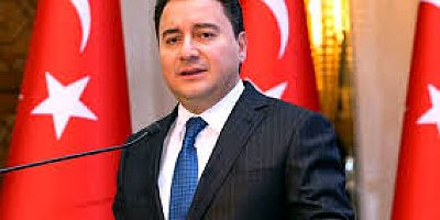 Ali Babacan: “Anayasa Mahkemesi’ni; Bahçeli’nin veya Beştepe’deki bir avuç danışmanın şahsi hırslarına heba edemeyiz”