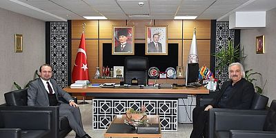 KAYMAKAM ALİ AKÇA'DAN AYDIN İL SAĞLIK MÜDÜRÜNE NEZAKET  ZİYARETİ