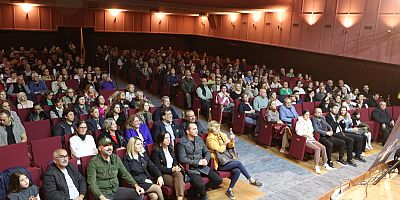  Söke'de Ege Kent Orkestrası’ndan Nostalji Dolu Gece