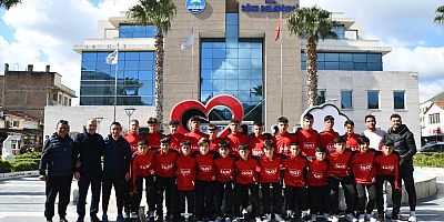 ''SÖKE GENÇLERBİRLİĞİ'NE TÜRKİYE ŞAMPİYONASI MÜCADELESİNDE BAŞARILAR DİLİYORUZ''